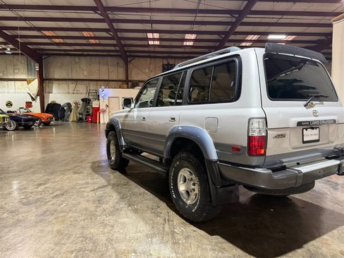Used 1997 Toyota Land Cruiser image 15