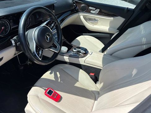 Used 2019 Mercedes-Benz E 300 image 5