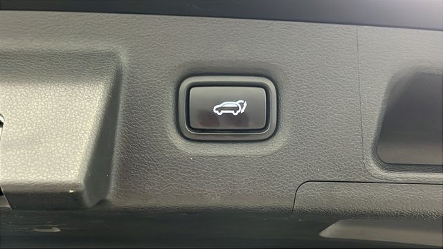 Used 2022 Hyundai Santa Fe Limited AWD/4WD image 30