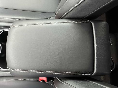 New 2026 Jeep Grand Cherokee Limited image 22