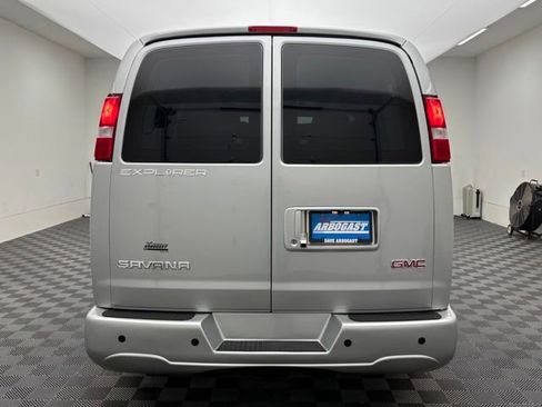 New 2026 GMC Savana 2500 w/ Driver Convenience Package RWD image 9