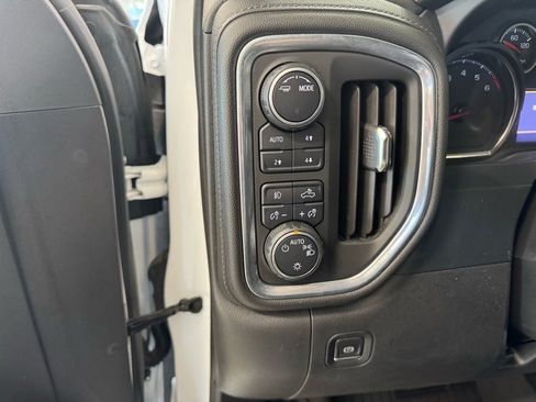 Used 2022 Chevrolet Silverado 1500 RST image 20