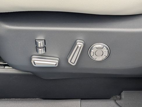 New 2026 Lincoln Nautilus Reserve AWD/4WD image 20