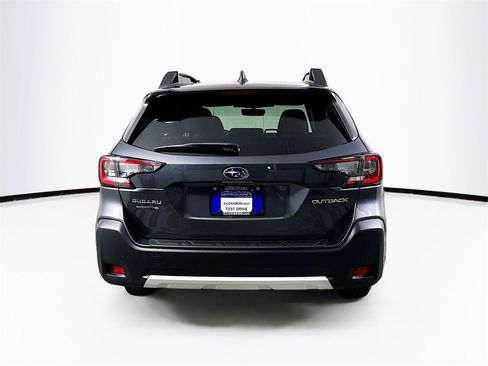 Used 2024 Subaru Outback Limited image 14