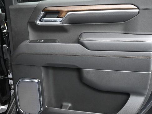 New 2025 Chevrolet Silverado 1500 High Country w/ Midnight Edition AWD/4WD image 34