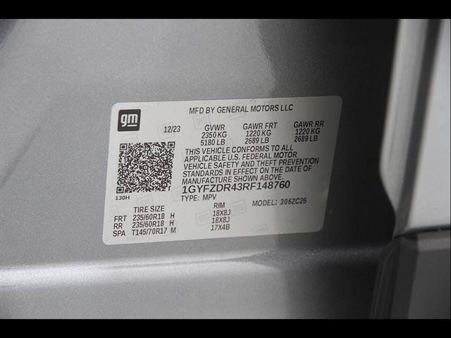 Certified 2024 Cadillac XT4 Premium Luxury AWD/4WD image 23