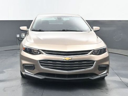 Used 2018 Chevrolet Malibu LT FWD image 5
