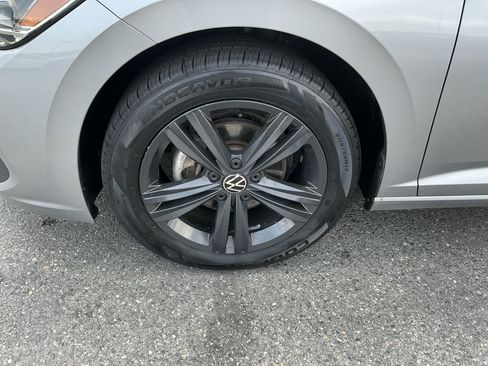 Used 2022 Volkswagen Jetta SE FWD image 14