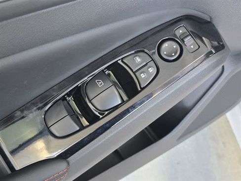 New 2025 Nissan Altima 2.5 SR w/ SR Premium Package image 16