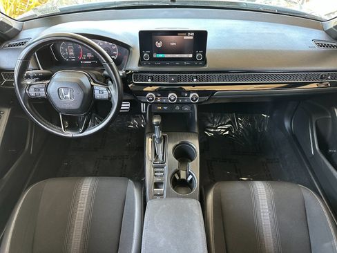 Used 2023 Honda Civic Sport image 14