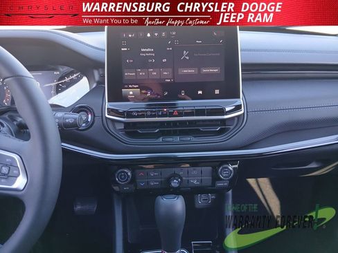 New 2026 Jeep Compass Latitude image 21