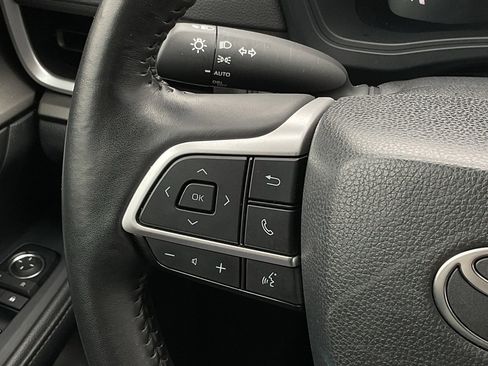 Used 2024 Toyota Grand Highlander XLE image 24