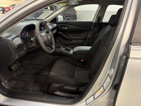 Used 2024 Honda Accord LX image 15