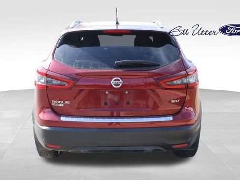 Used 2021 Nissan Rogue Sport SV image 6