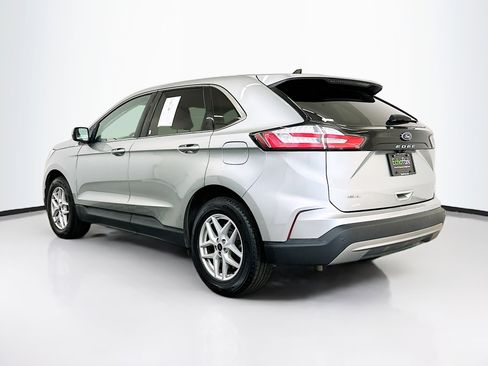 Used 2024 Ford Edge SEL image 5