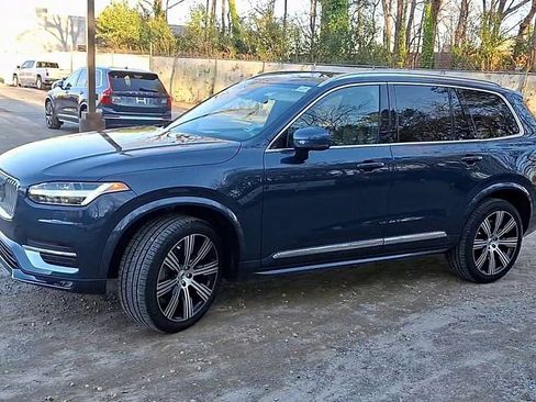 Used 2025 Volvo XC90 B6 Ultra w/ Protection Package Premier AWD/4WD image 4