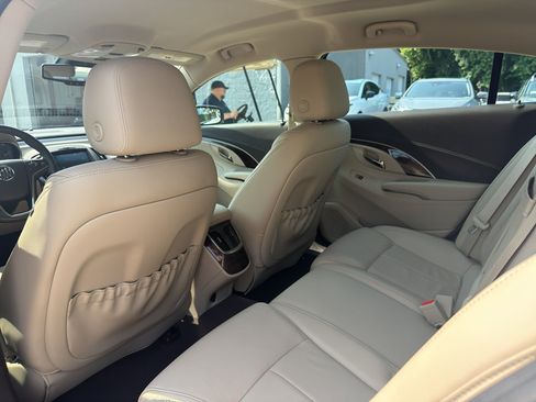 Used 2016 Buick LaCrosse Leather w/ Experience Buick Package FWD image 13