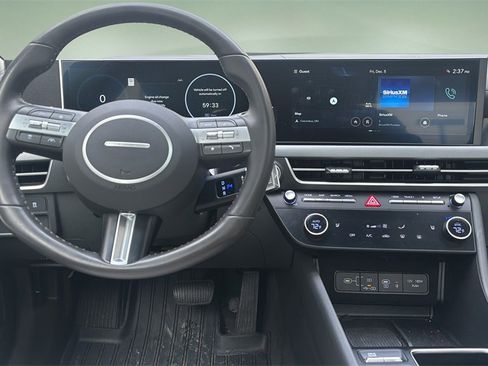 Certified 2025 Hyundai Sonata SEL image 13