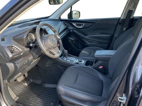 Used 2019 Subaru Forester Premium AWD/4WD image 10
