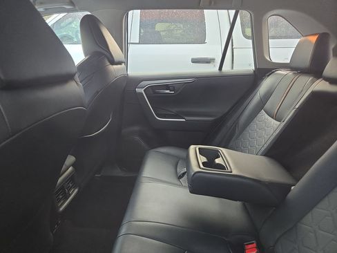 Used 2024 Toyota RAV4 Adventure AWD/4WD image 6