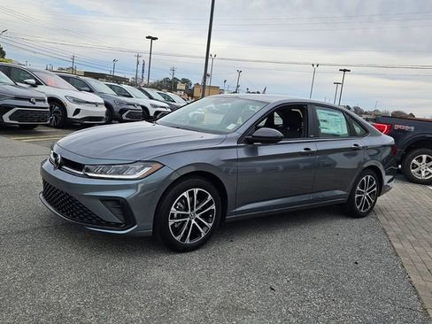 New 2026 Volkswagen Jetta Sport FWD image 3