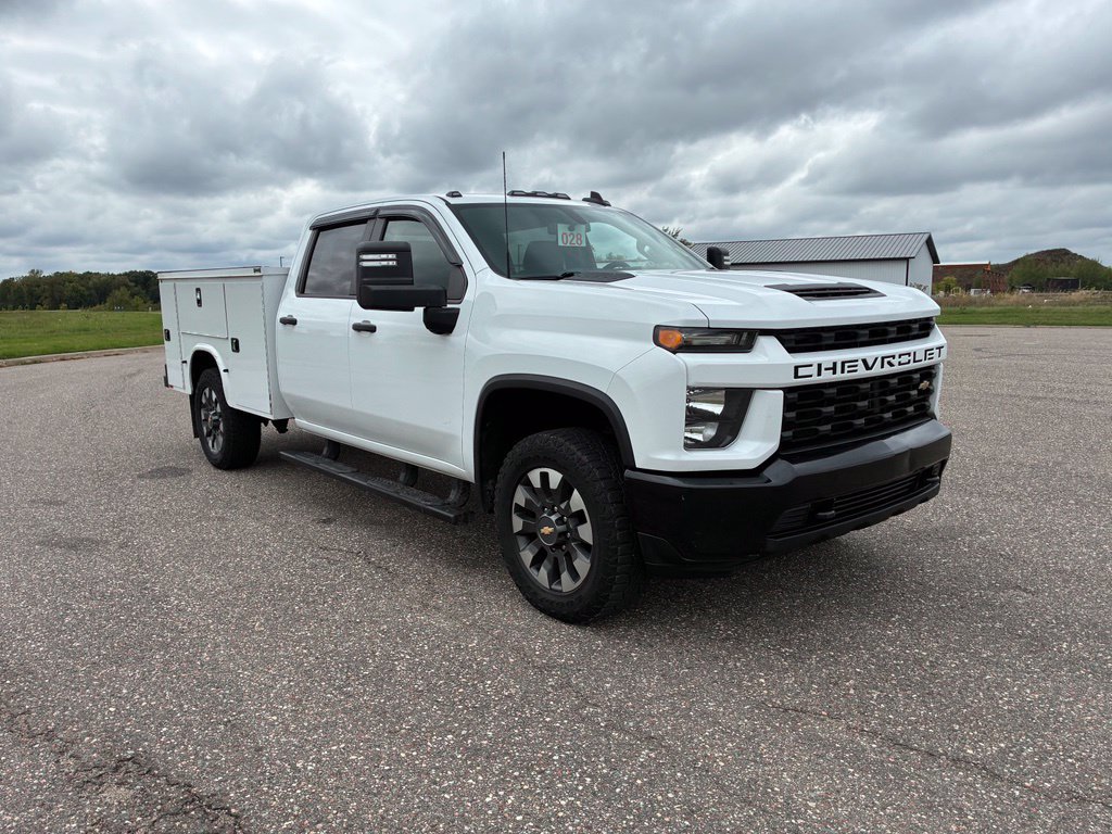 Used 2021 Chevrolet Silverado 2500 Custom w/ Custom Value Package AWD/4WD image 2