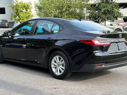 Used 2025 Toyota Camry LE FWD image 3