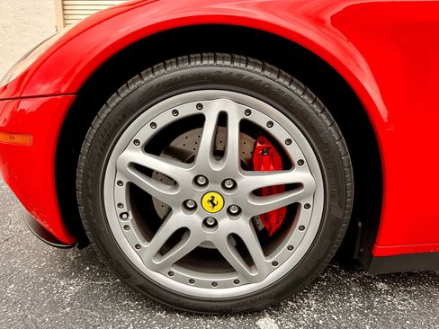Used 2005 Ferrari 612 Scaglietti image 18
