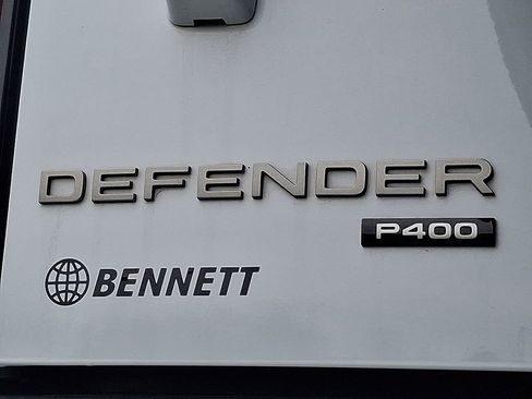 Used 2023 Land Rover Defender 110 X-Dynamic SE image 29