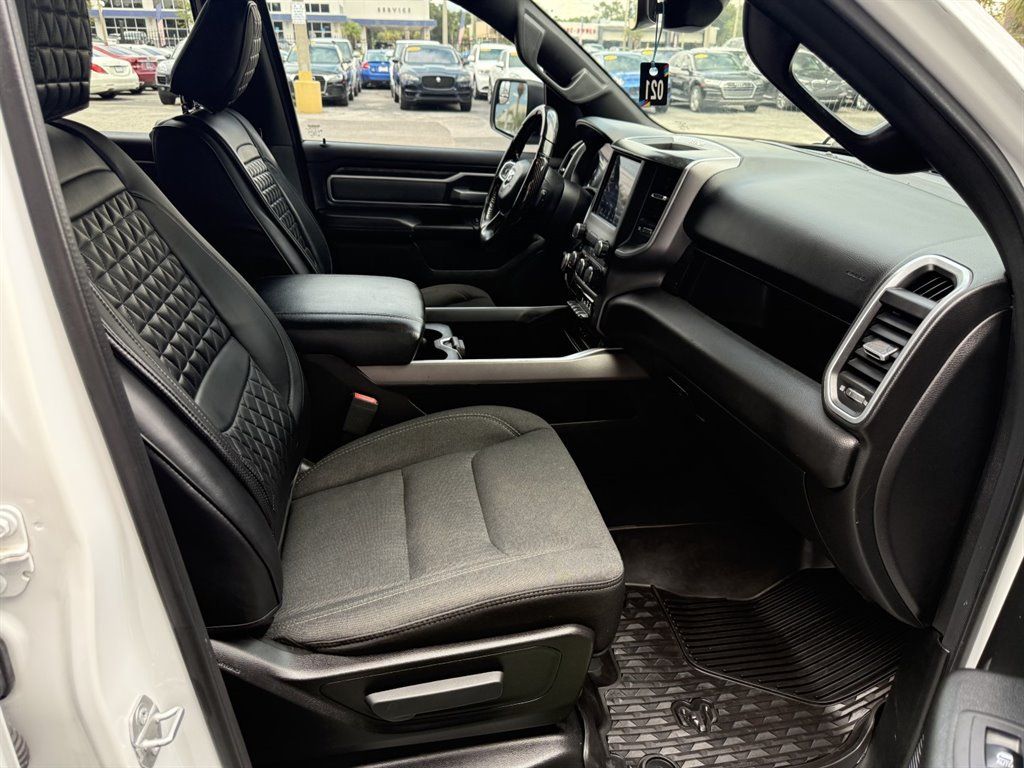 Used 2019 RAM 1500 Big Horn AWD/4WD image 18