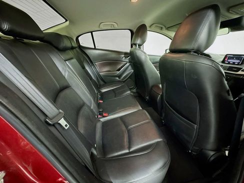 Used 2018 MAZDA MAZDA3 Touring image 33