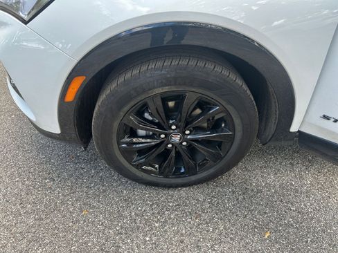 Used 2025 Buick Envista Sport Touring image 23