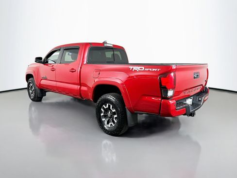 Used 2018 Toyota Tacoma TRD Sport w/ Technology Package RWD image 6