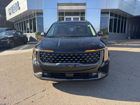 New 2026 Kia Carnival SX Prestige FWD image 2