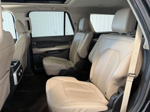 Certified 2022 Ford Expedition Limited image 26