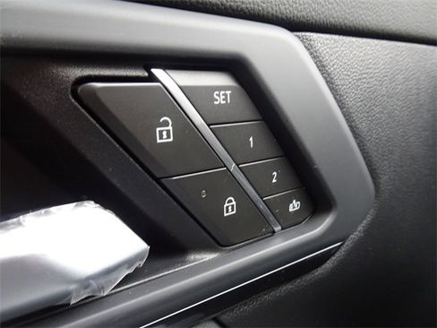 New 2026 GMC Terrain AT4 w/ Convenience Package III image 24