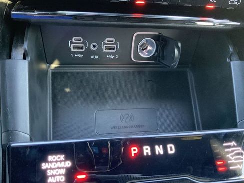 Used 2022 Jeep Grand Cherokee Summit w/ Advanced Protech Group IV image 49