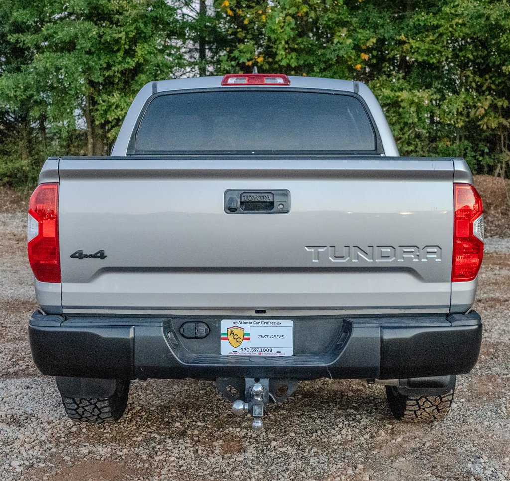 Used 2020 Toyota Tundra SR5 w/ SR5 Leather Package AWD/4WD image 4