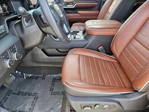 Used 2024 GMC Sierra 3500 Denali Ultimate image 15