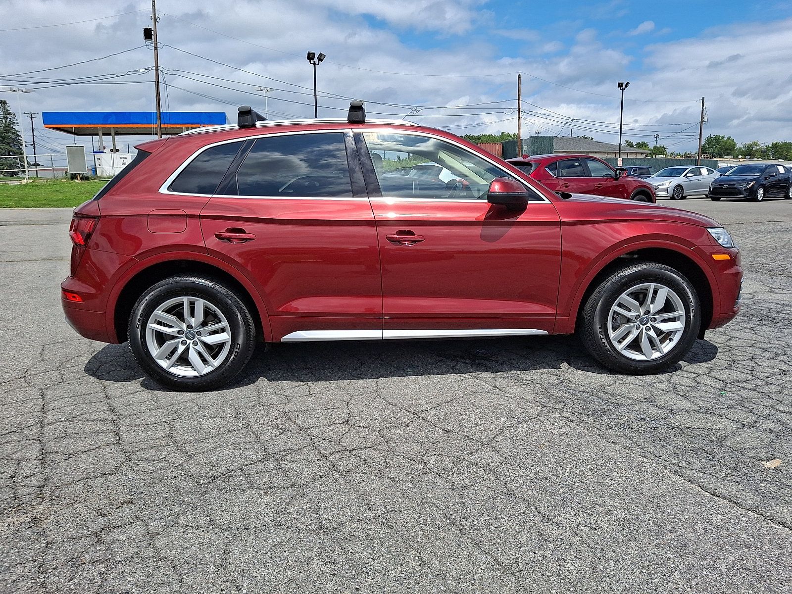 Used 2020 Audi Q5 2.0T Premium w/ Convenience Package AWD/4WD image 7