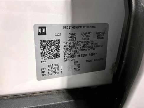 Used 2025 Chevrolet Tahoe High Country AWD/4WD image 39