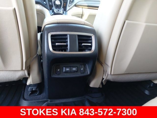 Used 2019 Acura RDX w/ Advance Package FWD image 24
