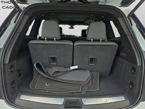 New 2025 Cadillac XT6 Premium Luxury w/ Platinum Package AWD/4WD image 31