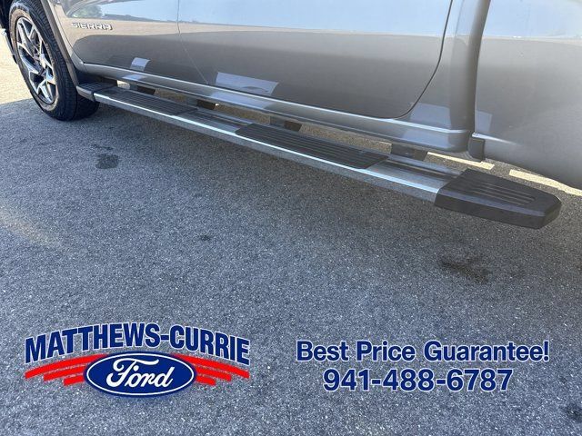 Used 2024 GMC Sierra 1500 SLT w/ SLT Premium Plus Package AWD/4WD image 16