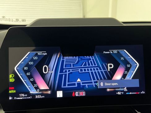 Used 2025 BMW X1 xDrive28i w/ Technology Package image 24