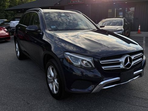 Used 2018 Mercedes-Benz GLC 300 4MATIC image 21