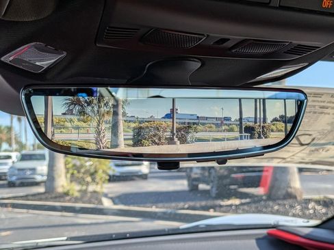 New 2025 Chevrolet Corvette E-Ray image 27