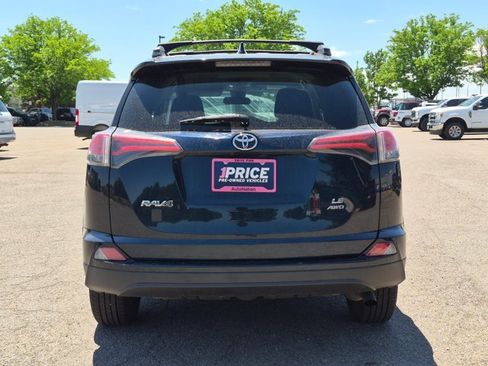 Used 2017 Toyota RAV4 LE AWD/4WD image 6