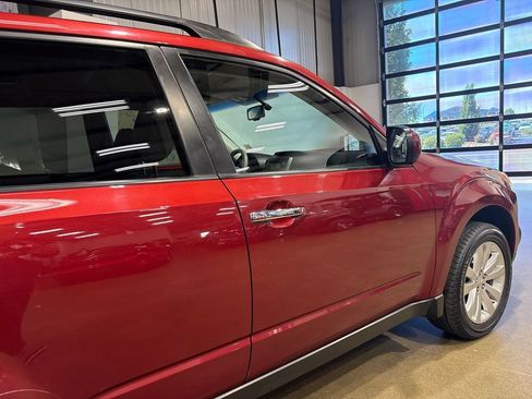 Used 2011 Subaru Forester 2.5X Premium w/ All-Weather Pkg AWD/4WD image 52