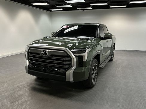 Used 2023 Toyota Tundra Limited w/ Power Package AWD/4WD image 1